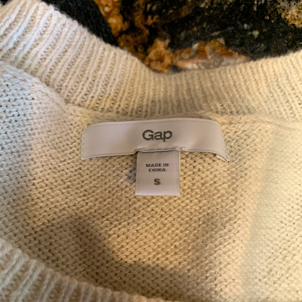 Gap Sweater Bundle Small - image 4